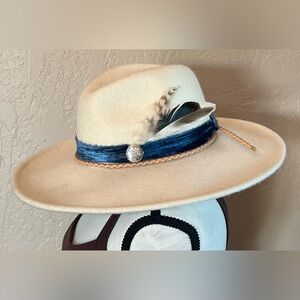 Incredible Hats Inspired By IncredibleWomen: The Monica